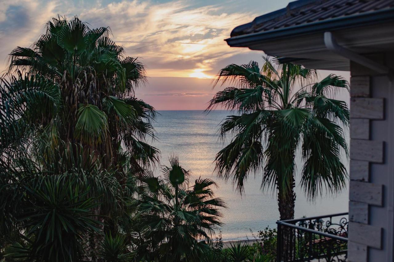 Orraon Lux Aparts Preveza Exterior foto